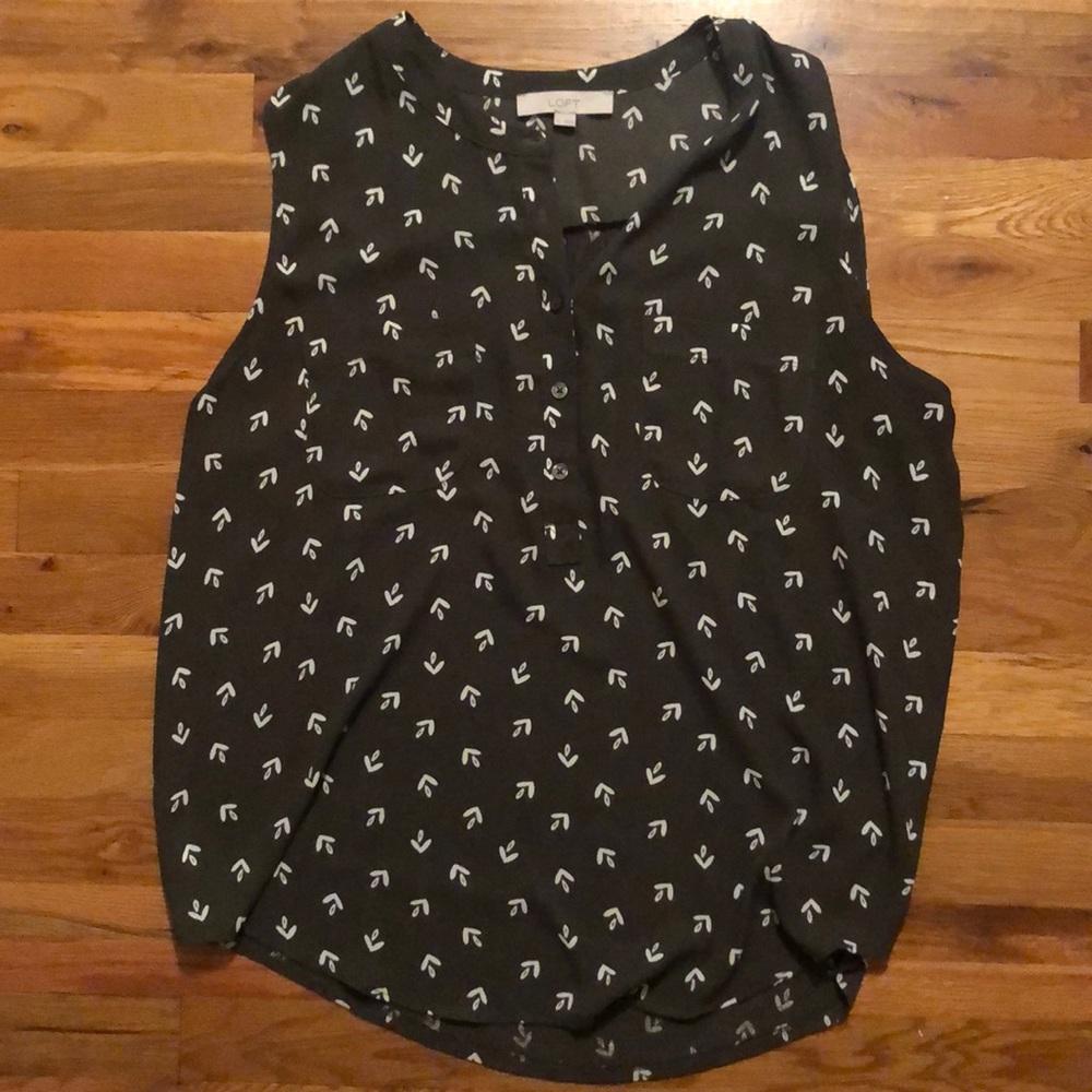 BARELY WORN LOFT TANK FOR WORK